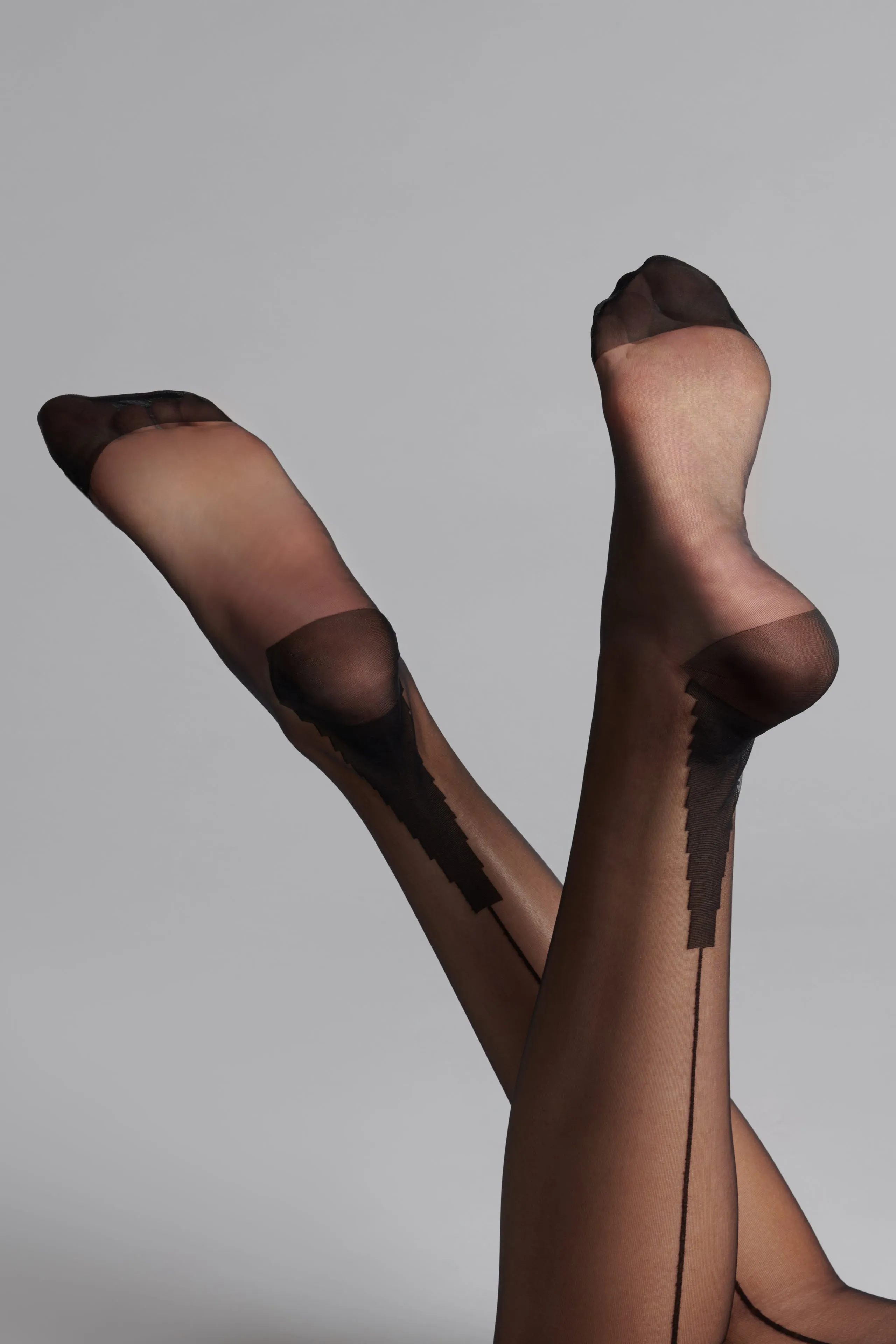 Back seamed nylon stockings Signature - 15D - Les Coquetteries Maison Close