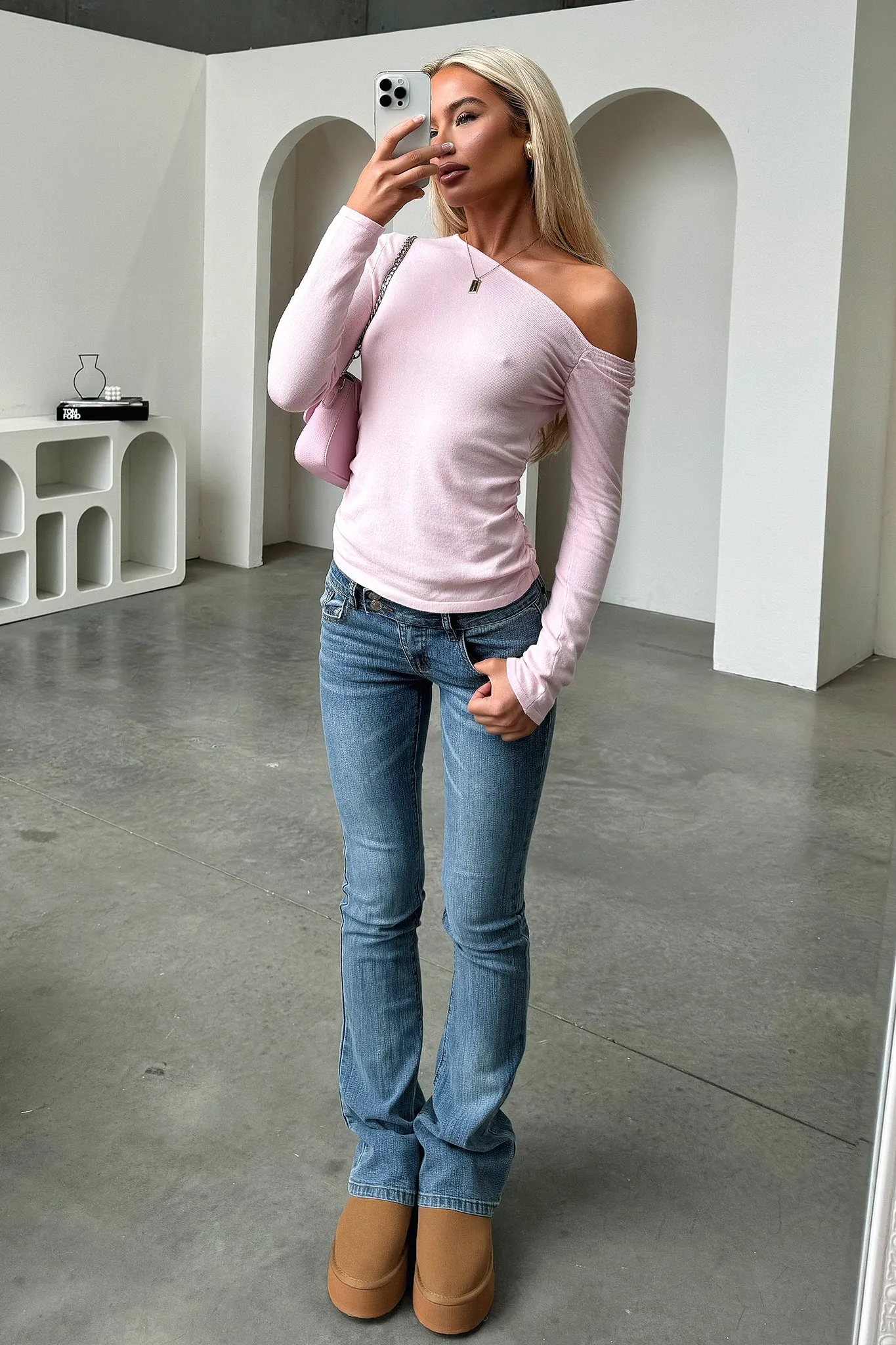 Baylee Off Shoulder Top - Pink