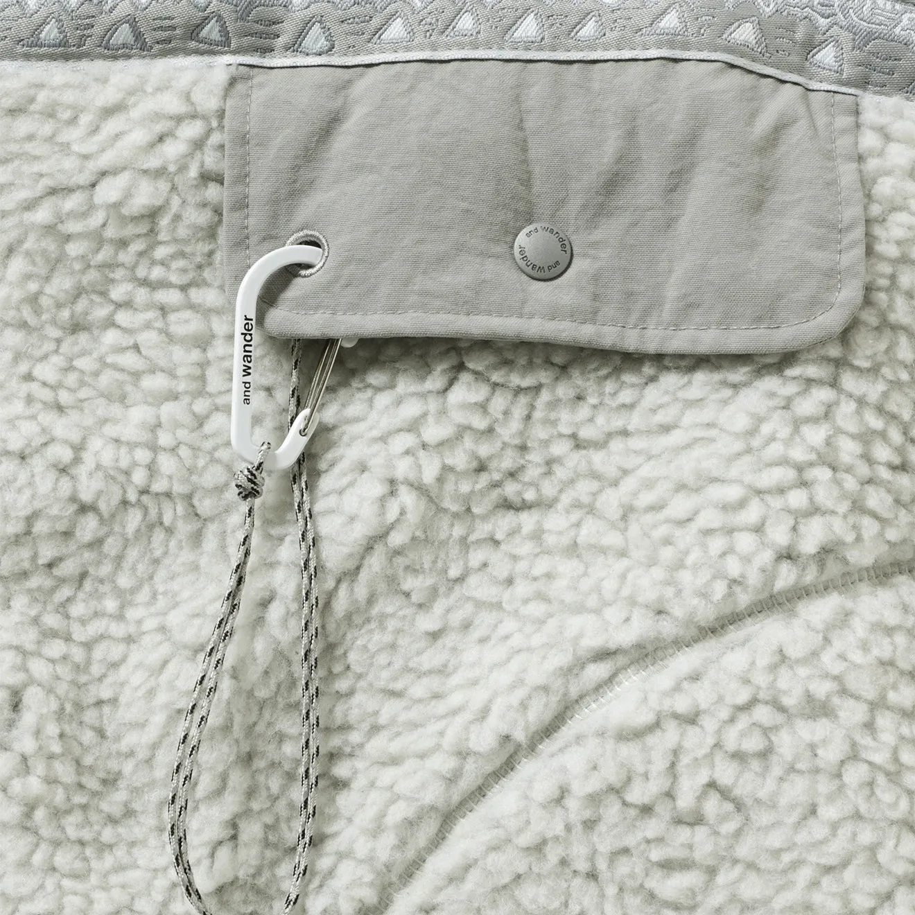 Gramicci x And Wander Womens JQ Tape Fleece Jacket L.Gray