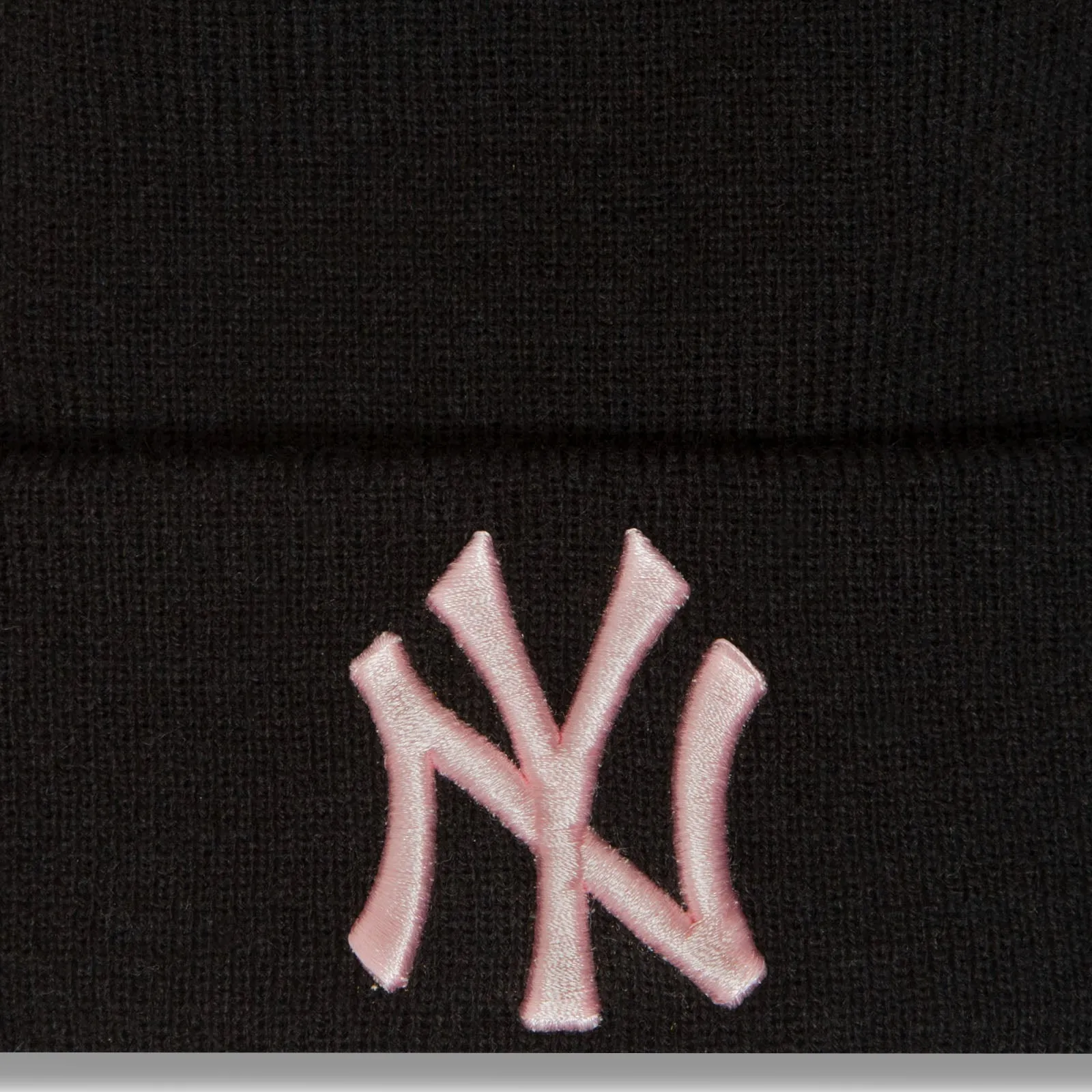 New Era New York Yankees Essential Cuff Knit Beanie - Black