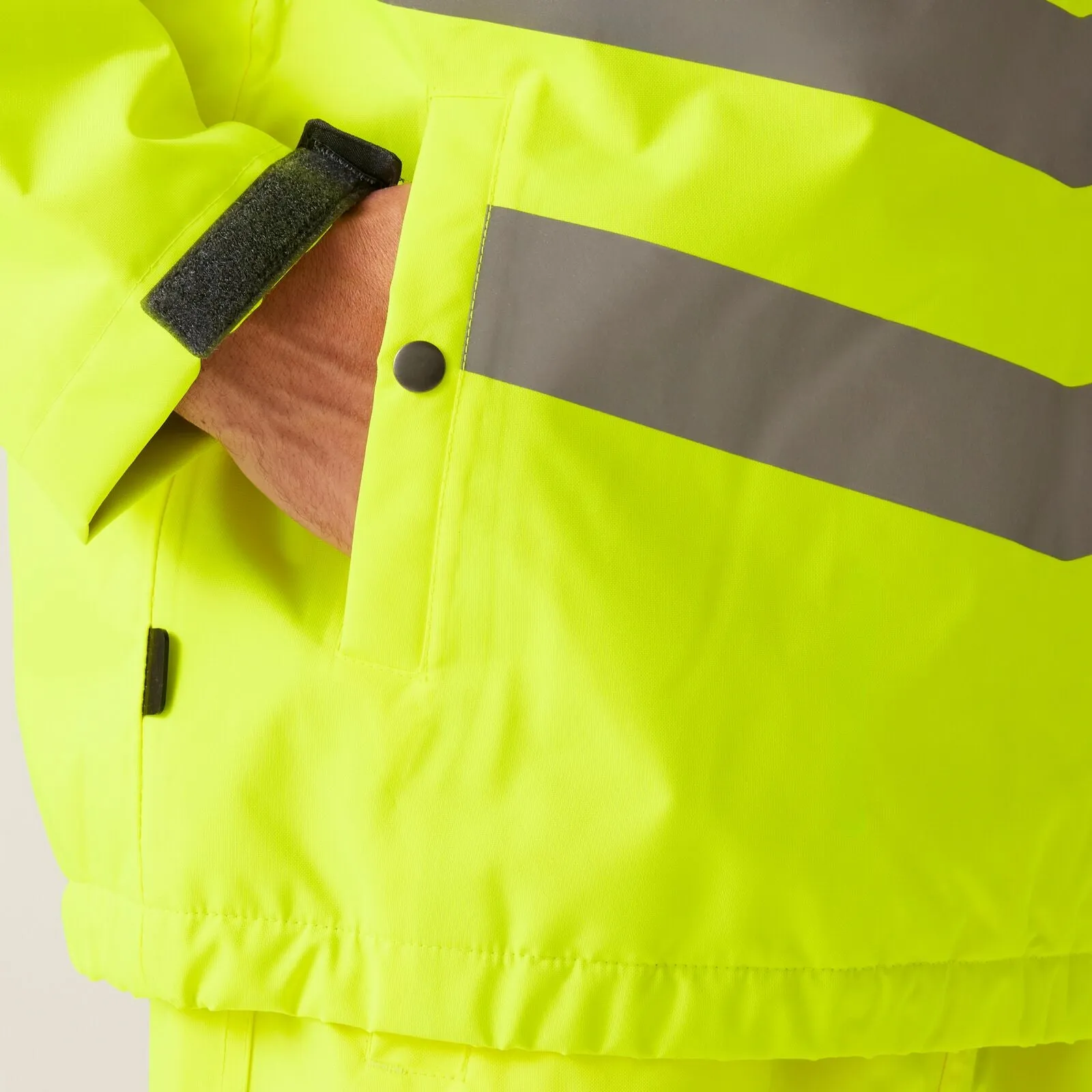 Regatta Professional Mens Hi-VIS Tactical Windbreaker