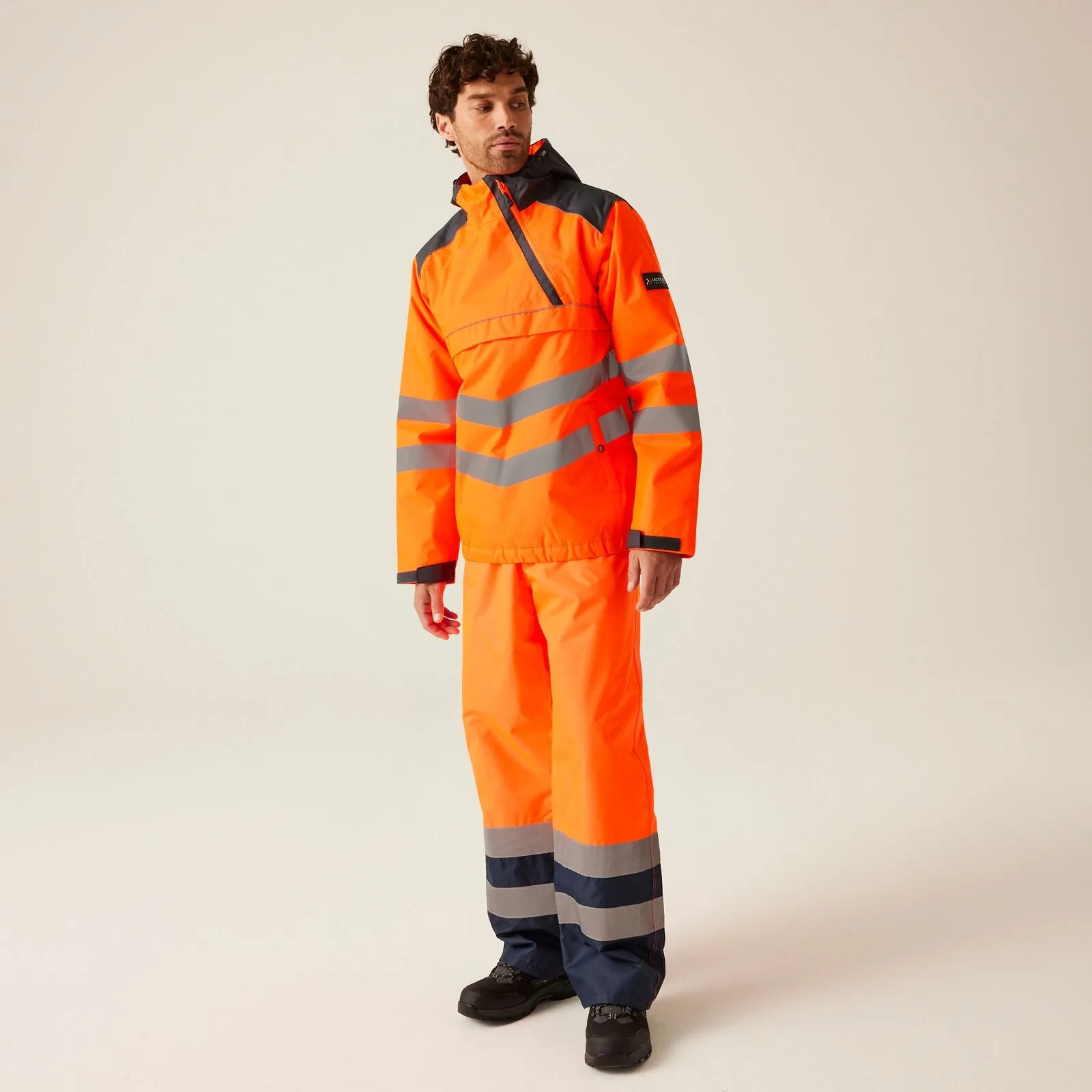 Regatta Professional Mens Hi-VIS Tactical Windbreaker