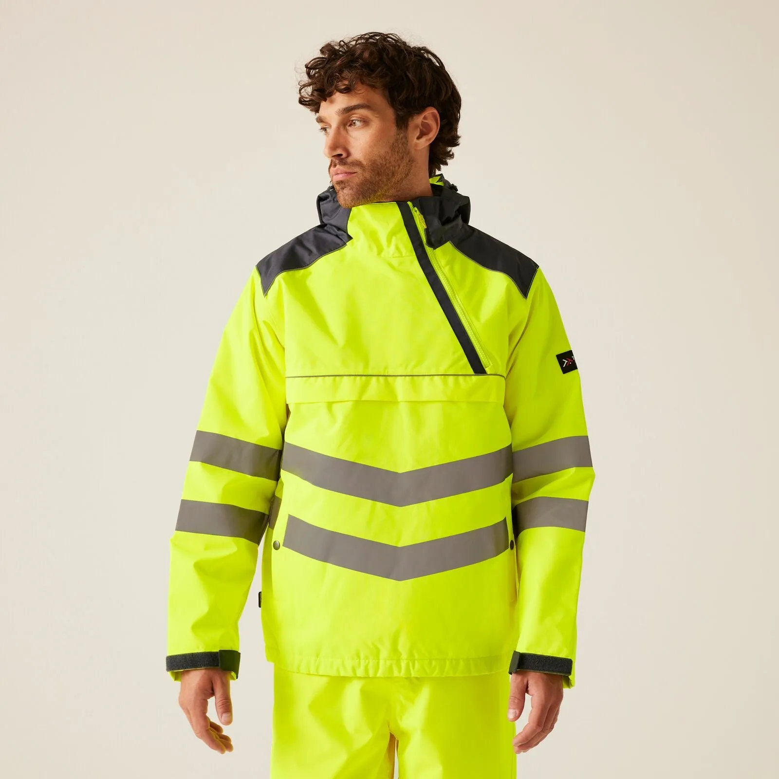 Regatta Professional Mens Hi-VIS Tactical Windbreaker
