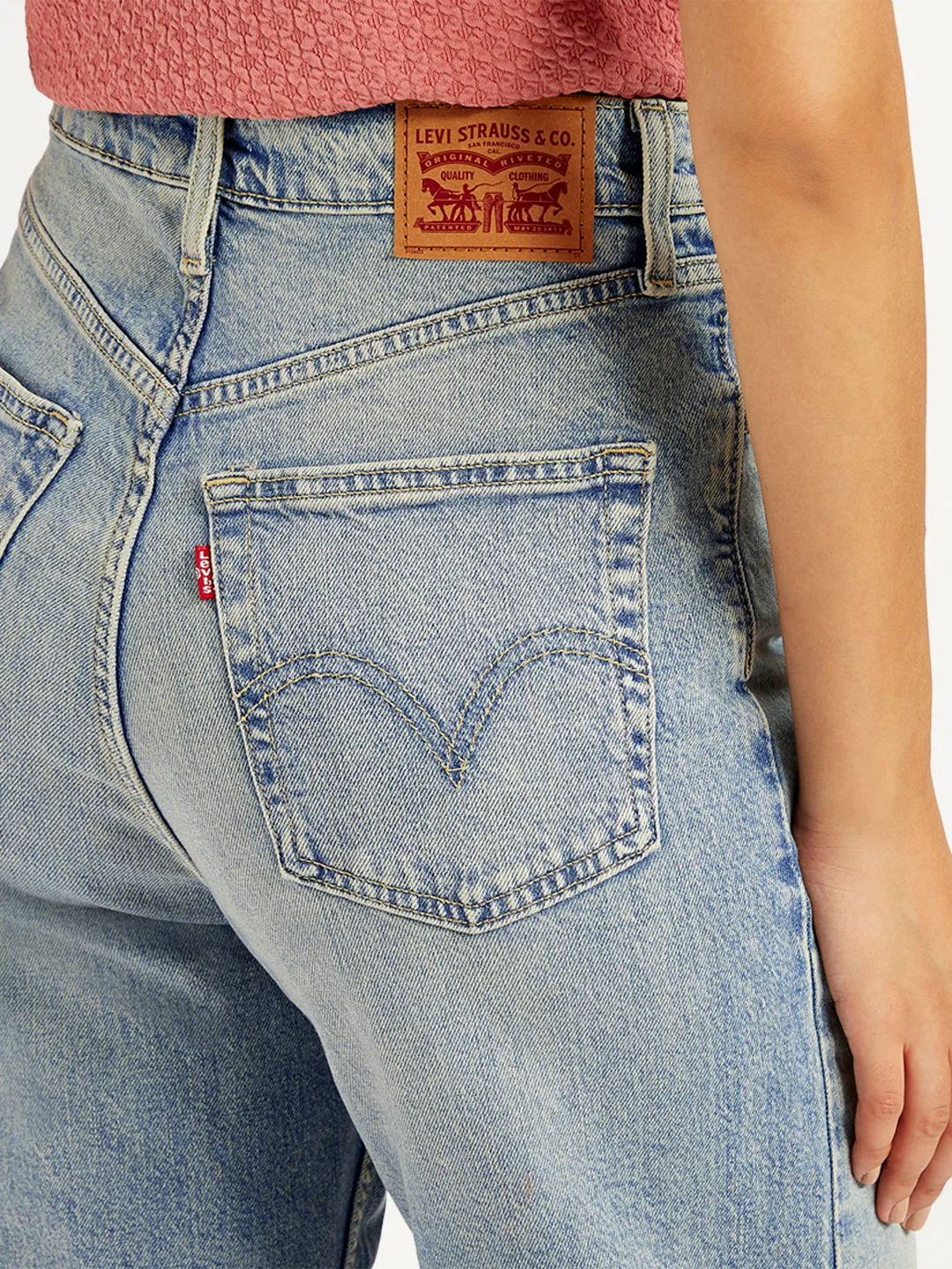 Women's High Rise Loose Fit Light Blue Jeans LEVI'S